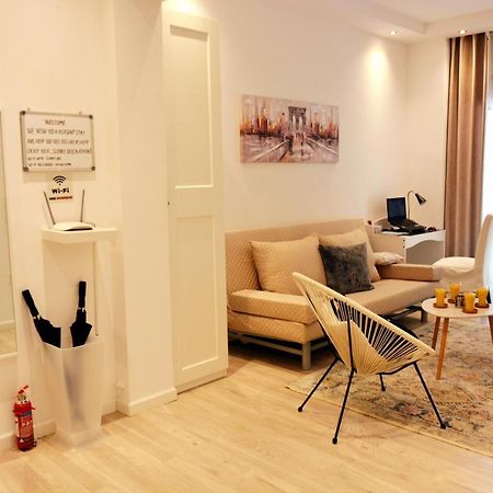 Sunny Days In Athens Apartment Exterior foto